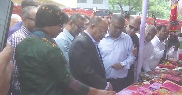 দীর্ঘ ১২বছর পর যশোরে আবারও শুরু শিল্প ও বাণিজ্য মেলা